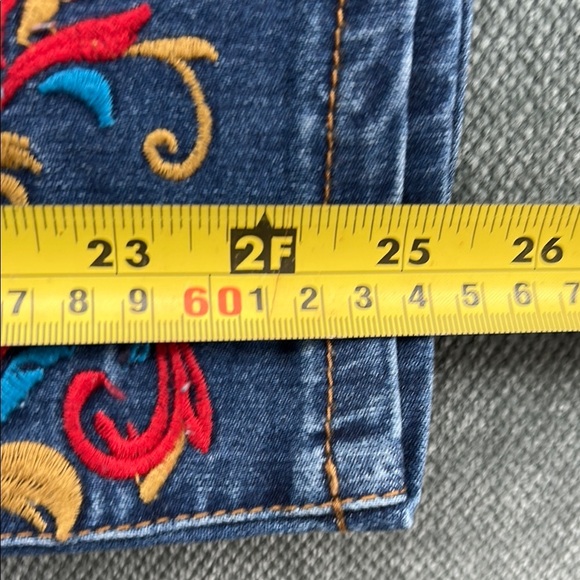 Embroidered Blue Jeans - Picture 8 of 8